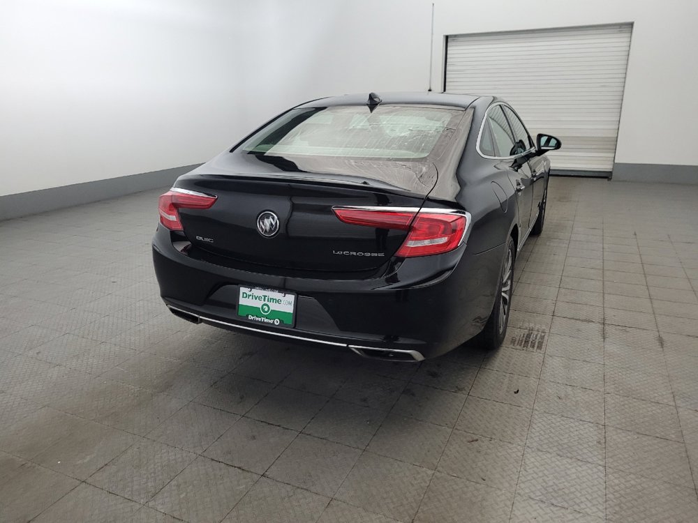 Used 2017 Buick LaCrosse Premium w/ Driver Confidence Package #2 FWD image 7