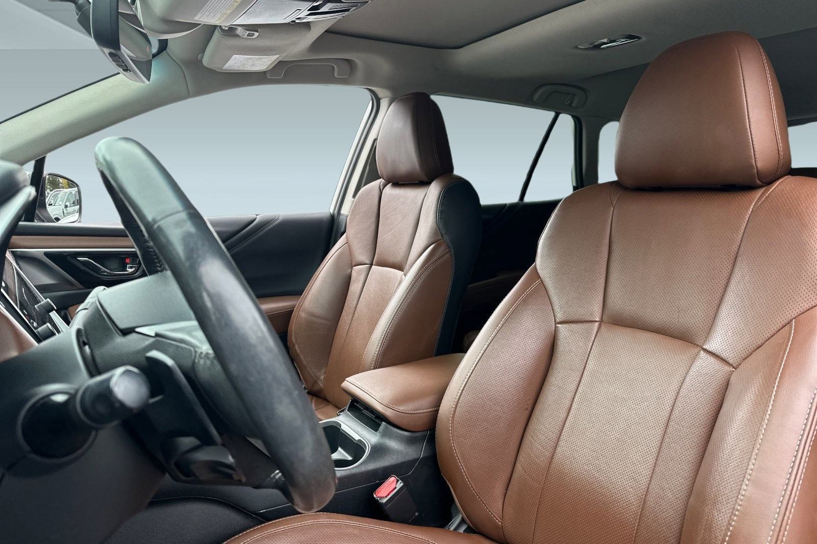 Used 2020 Subaru Outback Touring w/ Popular Package #2 image 23