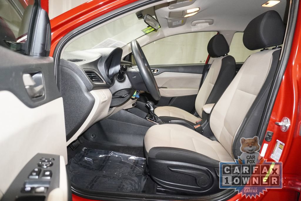 Used 2021 Hyundai Accent SEL image 13