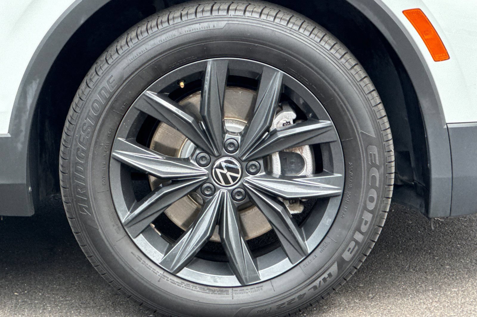 Used 2024 Volkswagen Tiguan Wolfsburg Edition FWD image 41
