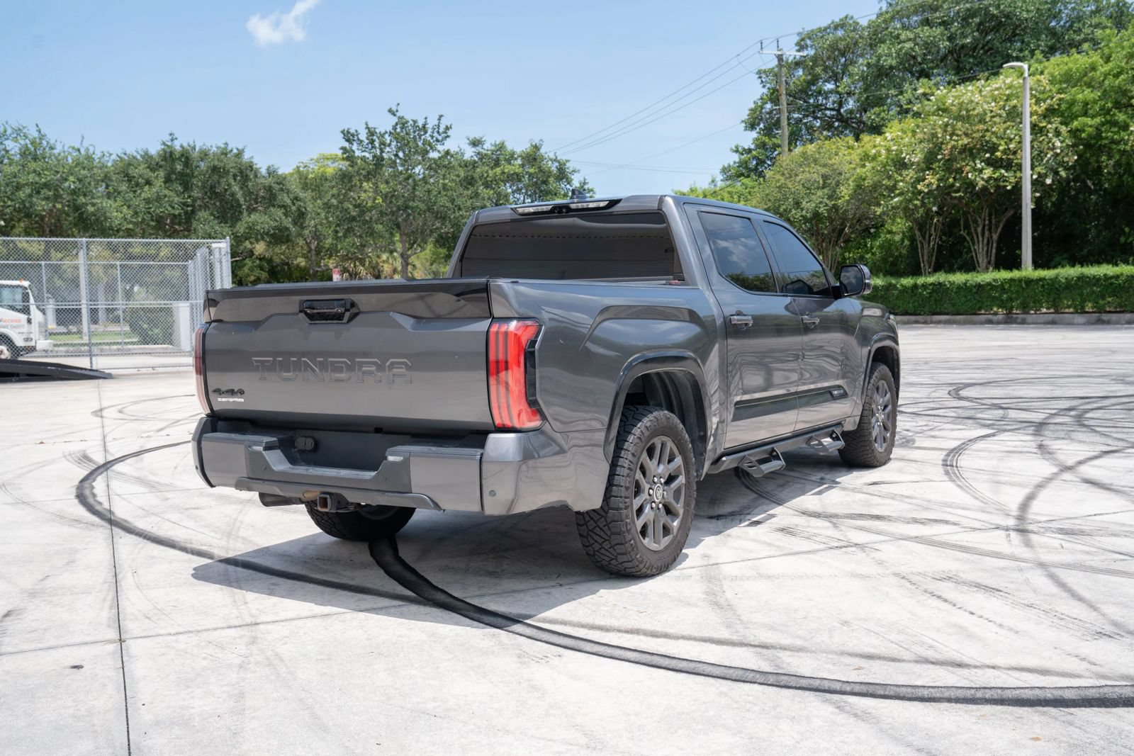 Used 2023 Toyota Tundra Platinum AWD/4WD image 6