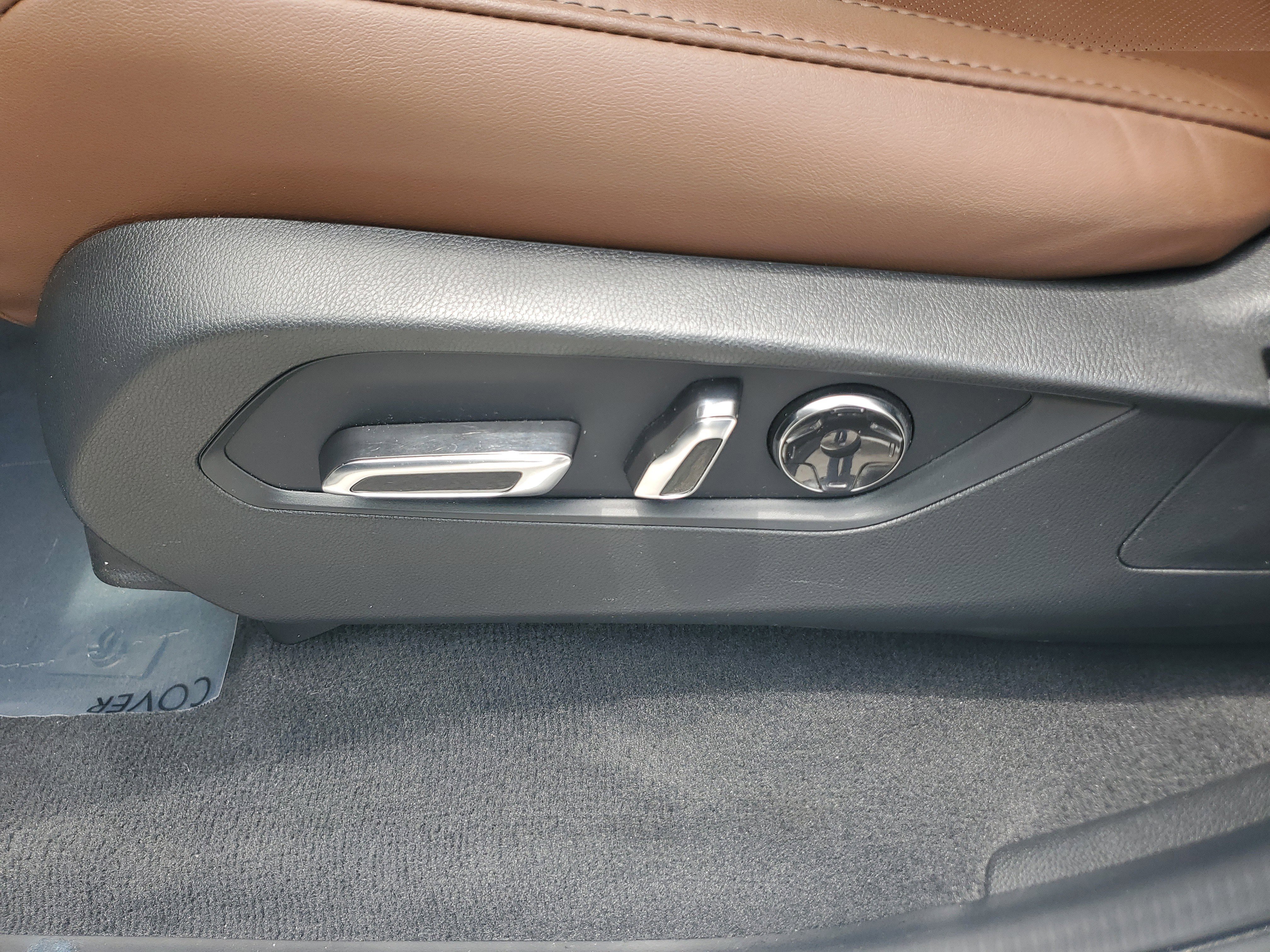 Used 2023 Acura MDX FWD w/ Technology Package image 12