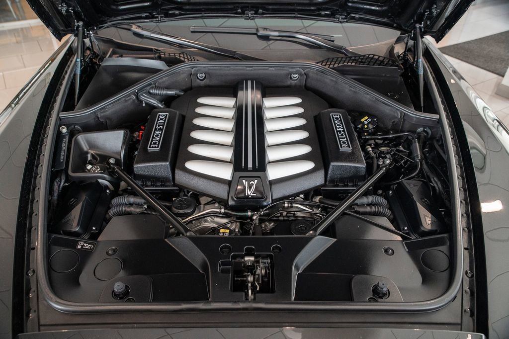 Used 2018 Rolls-Royce Ghost image 14