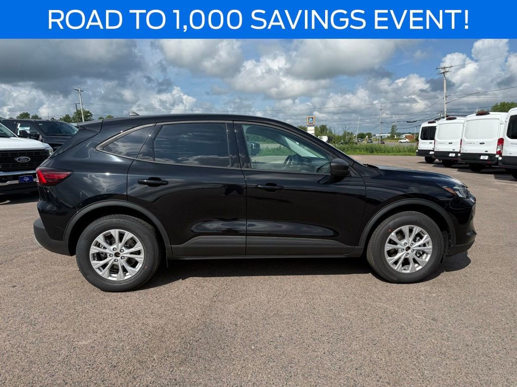 New 2025 Ford Escape Active w/ Tech Pack #1 image 8