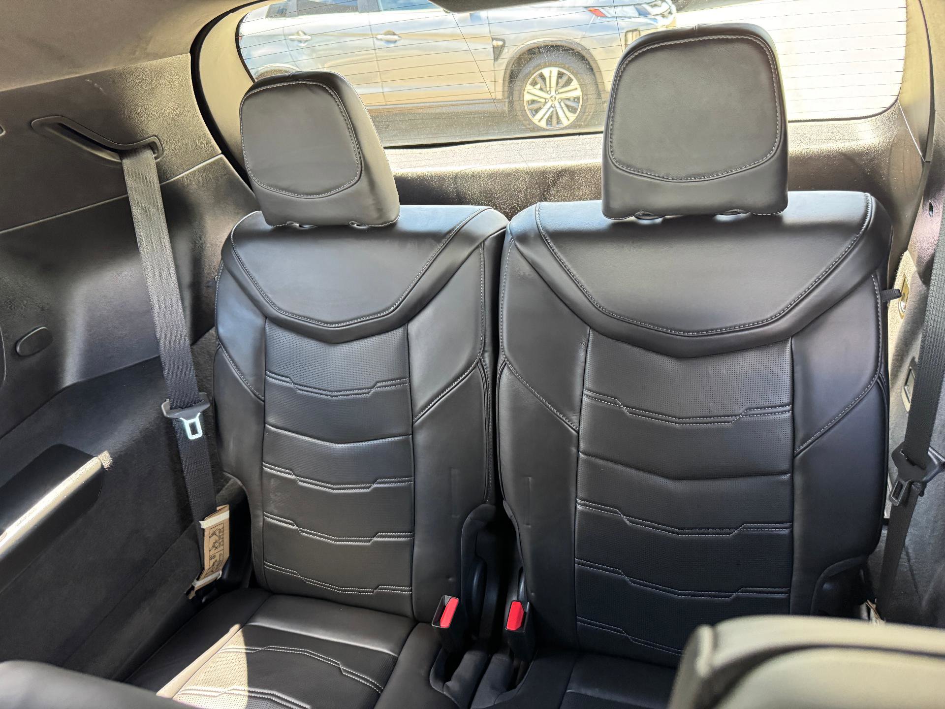 Used 2025 Cadillac XT6 Premium Luxury w/ Platinum Package image 18