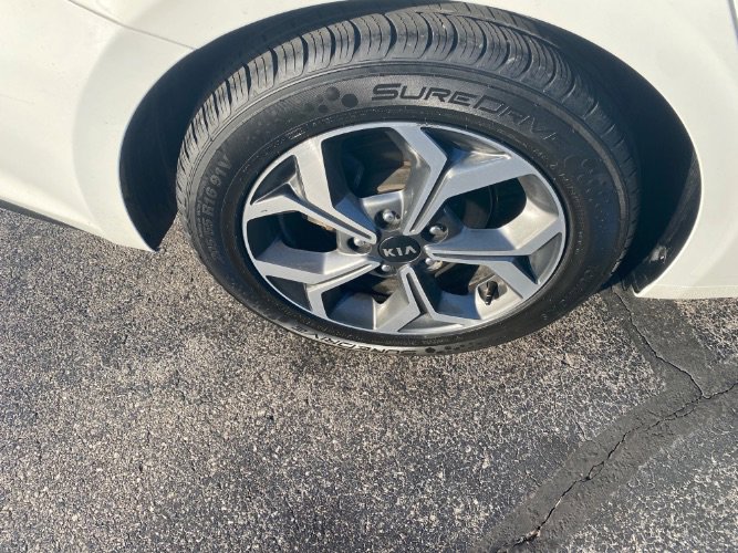 Used 2021 Kia Forte LXS image 23