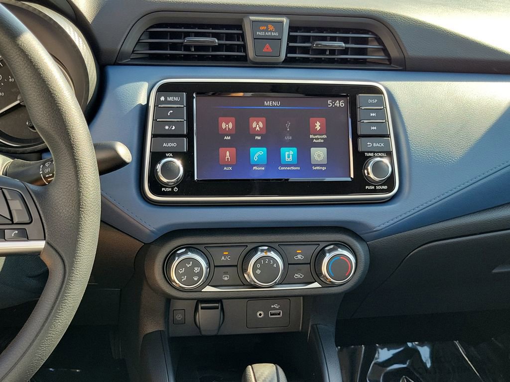 New 2025 Nissan Versa SV w/ Trunk Package image 9