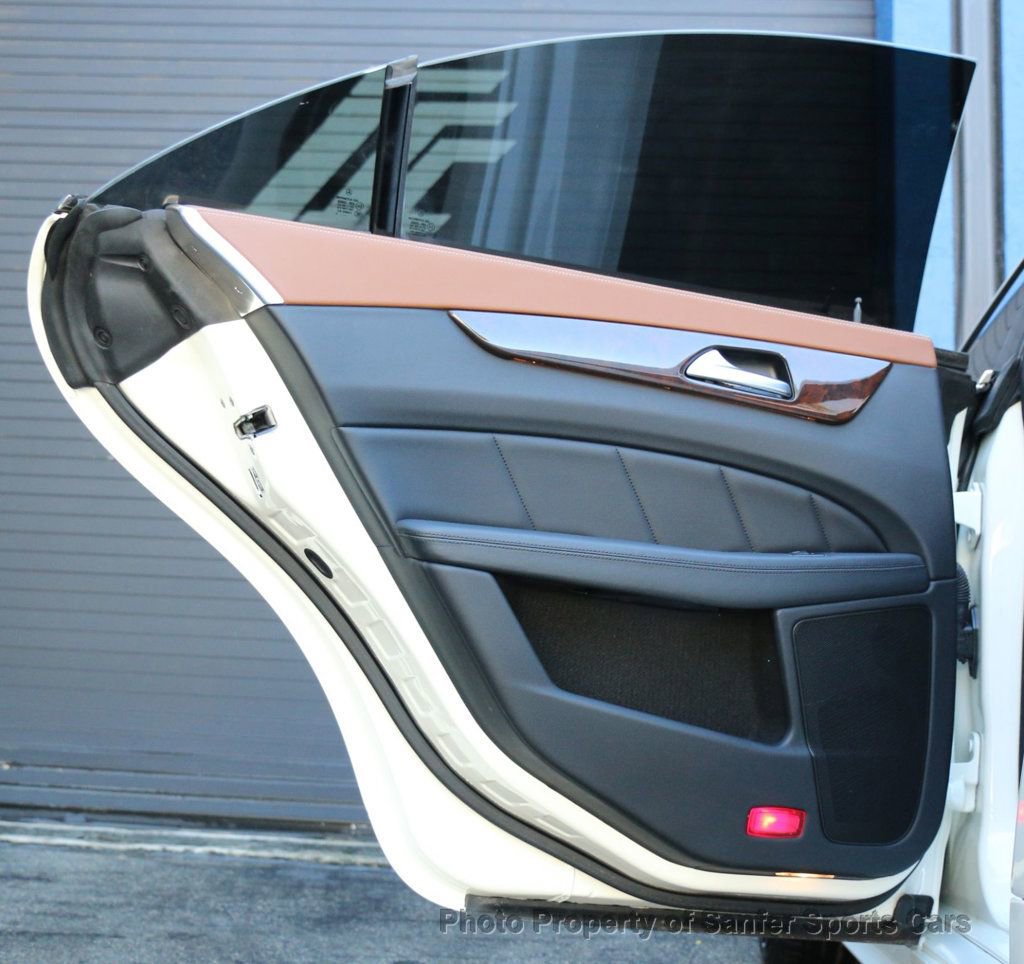 Used 2015 Mercedes-Benz CLS 400 4MATIC image 19