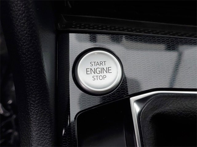 New 2026 Volkswagen Taos SEL image 27