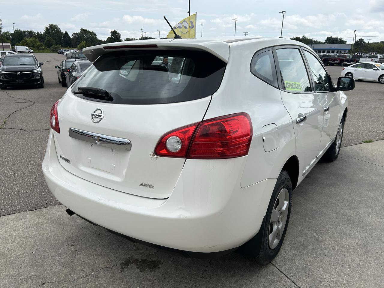 Used 2013 Nissan Rogue S AWD/4WD image 5
