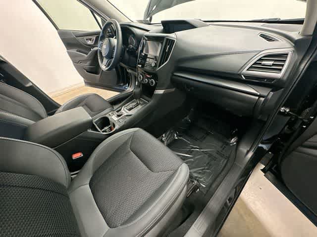 Used 2020 Subaru Forester Premium AWD/4WD image 21