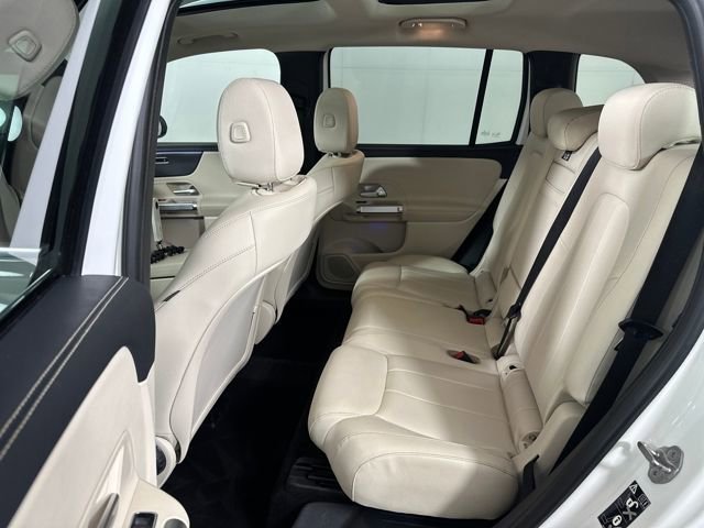 Used 2022 Mercedes-Benz GLB 250 4MATIC image 24