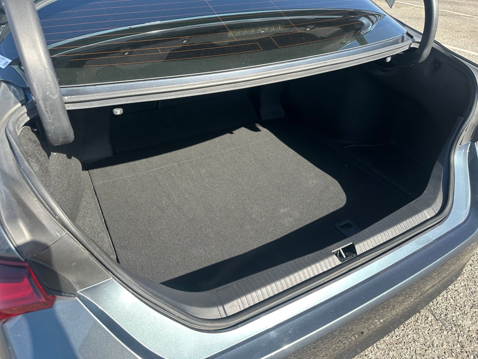 Used 2020 Toyota Avalon XLE w/ All Weather Liner Package FWD image 27