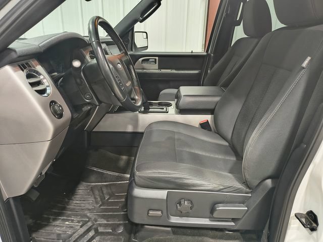 Used 2017 Ford Expedition XLT AWD/4WD image 12