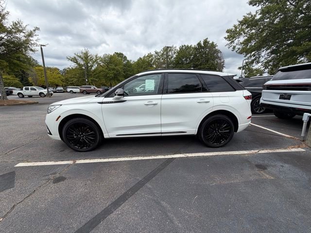 New 2025 Lincoln Corsair Reserve w/ Equipment Group 202A image 14