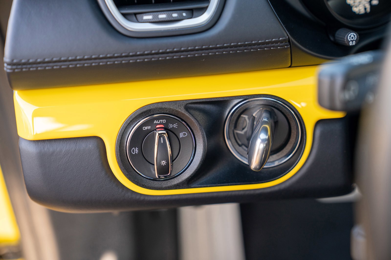 Certified 2025 Porsche 718 Cayman GTS image 14