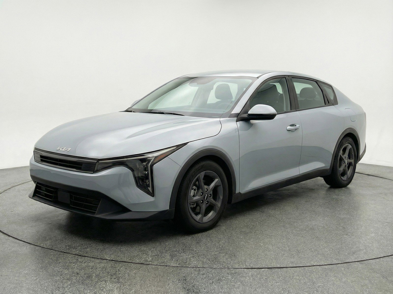 Used 2025 Kia K4 LXS FWD image 3