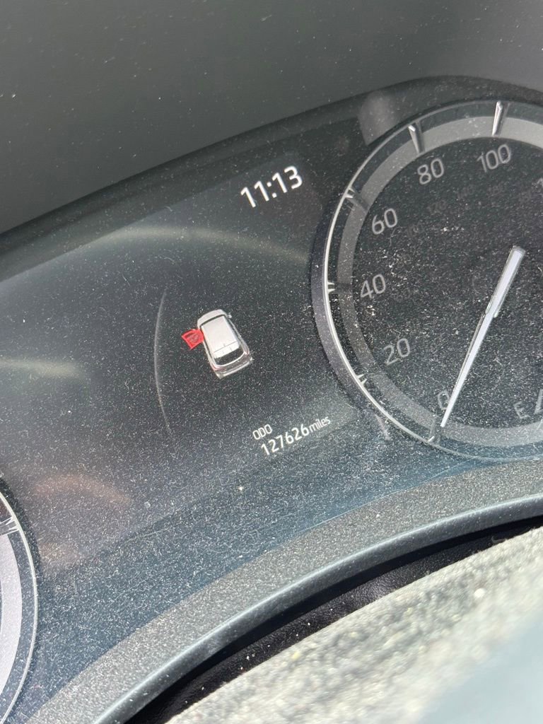 Used 2021 Toyota Highlander Limited image 37