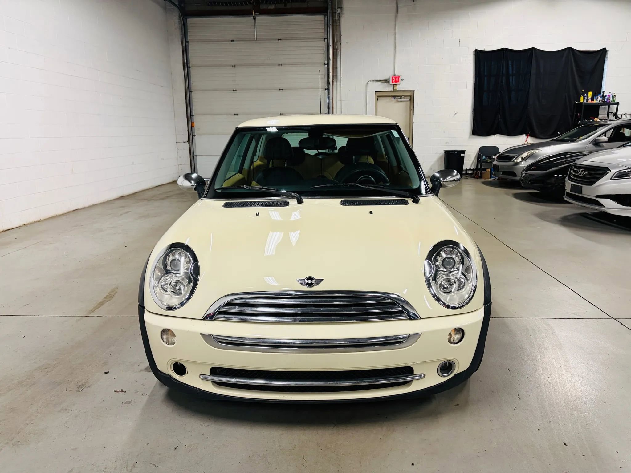Used 2005 MINI Cooper Hardtop image 3