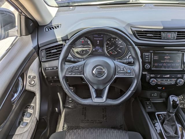 Used 2019 Nissan Rogue SV w/ Premium Package FWD image 18