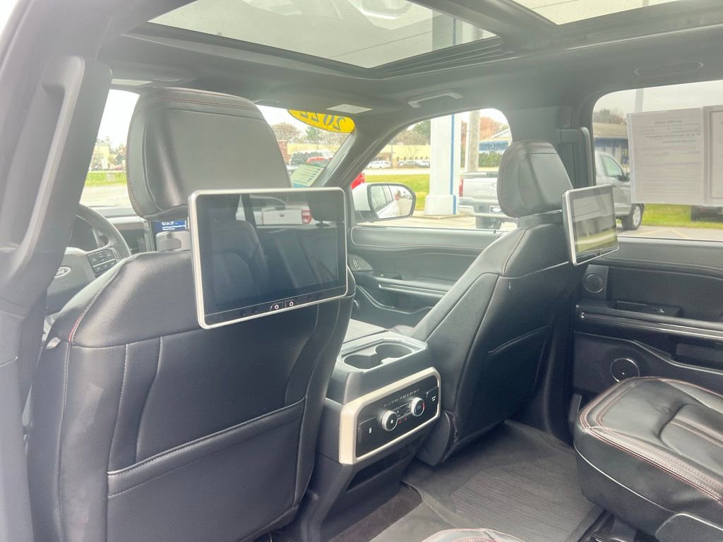 Used 2022 Ford Expedition Max Limited image 22