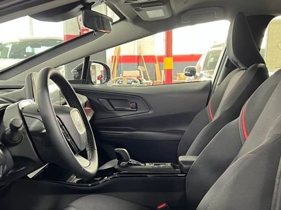 New 2026 Toyota Prius Plug-In Hybrid image 9