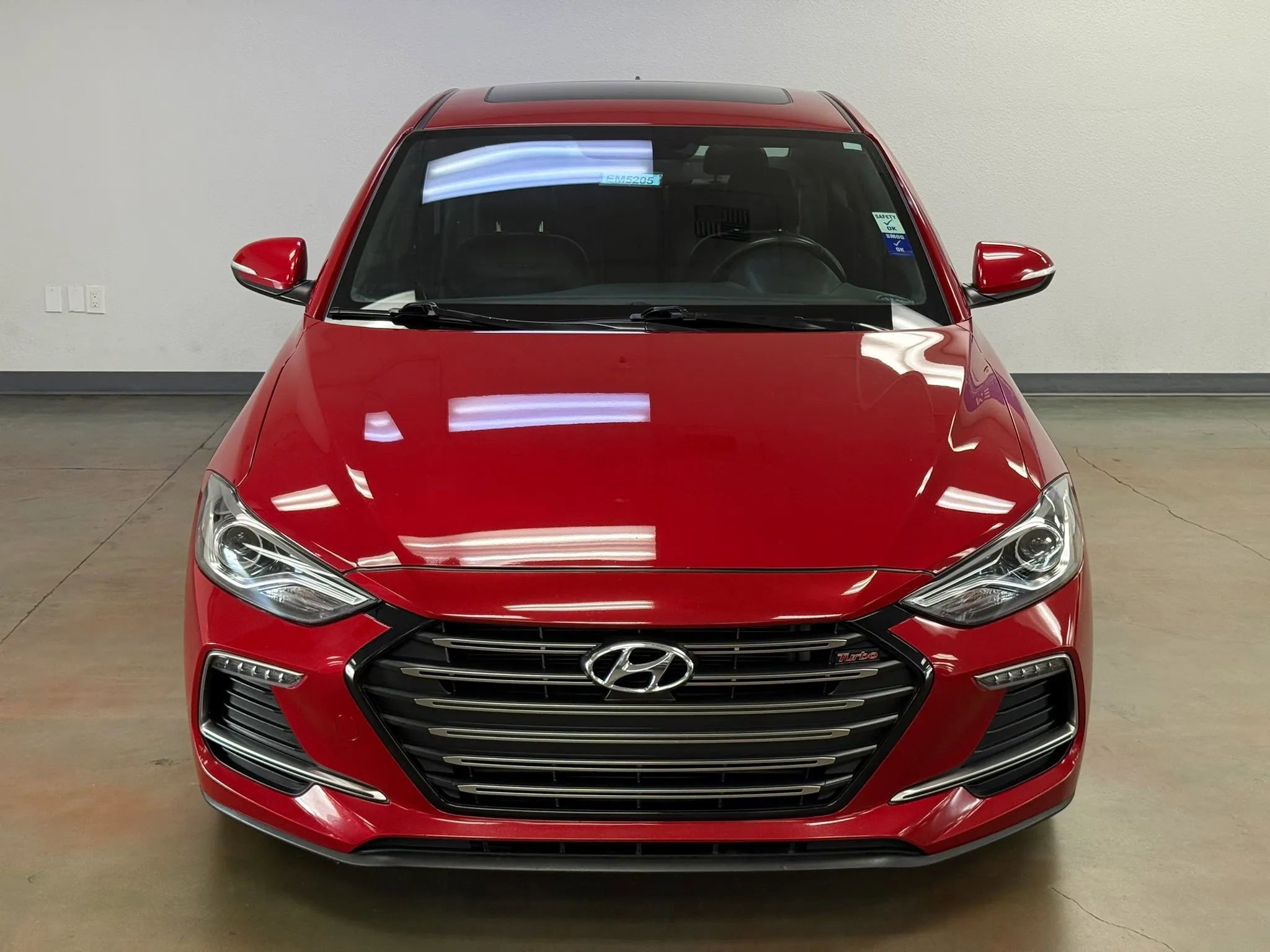 Used 2018 Hyundai Elantra Sport FWD image 3