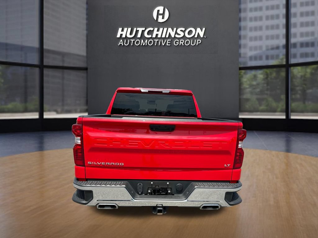 Used 2022 Chevrolet Silverado 1500 LT AWD/4WD image 6