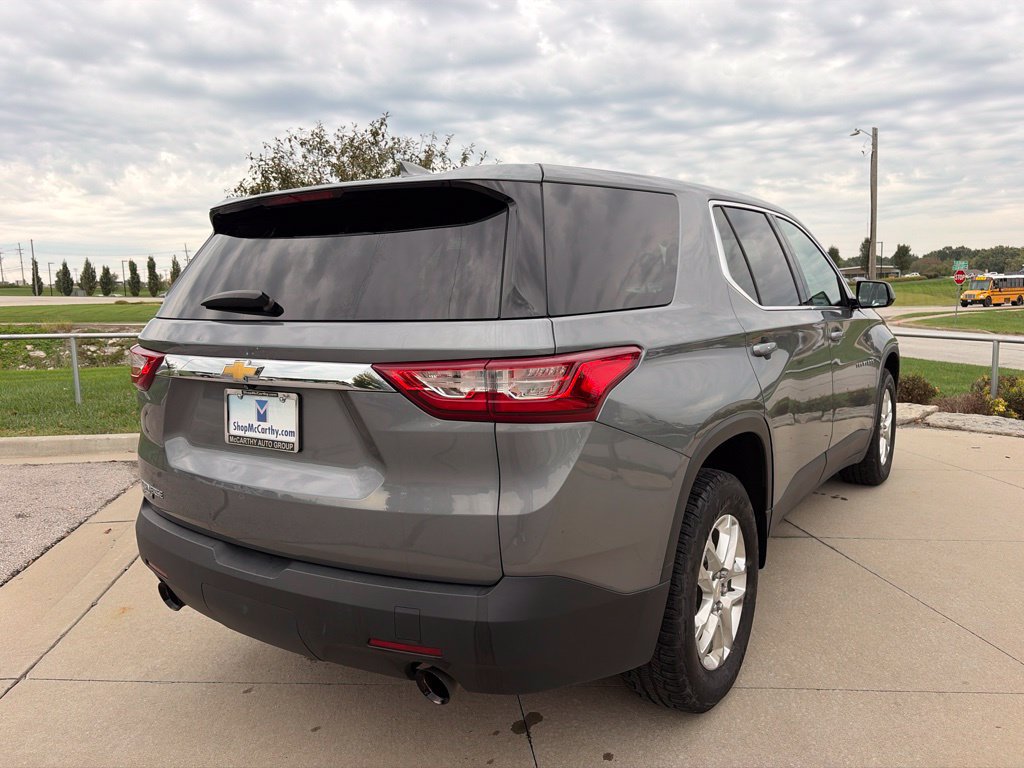 Used 2020 Chevrolet Traverse LS FWD image 15