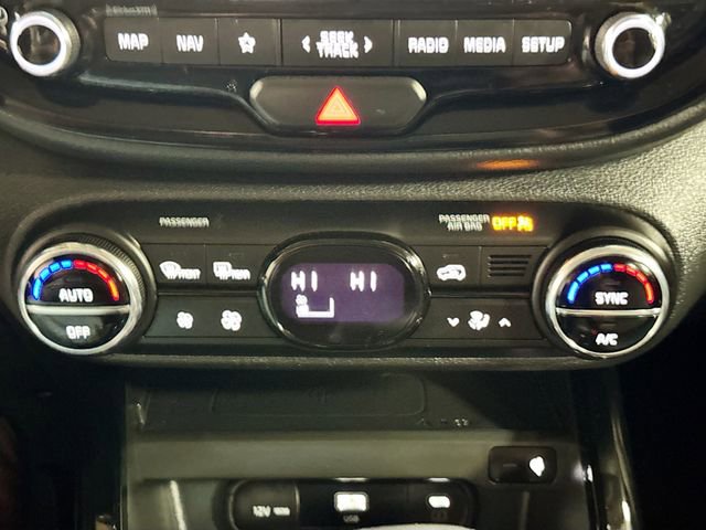 Used 2023 Kia Soul EX image 16