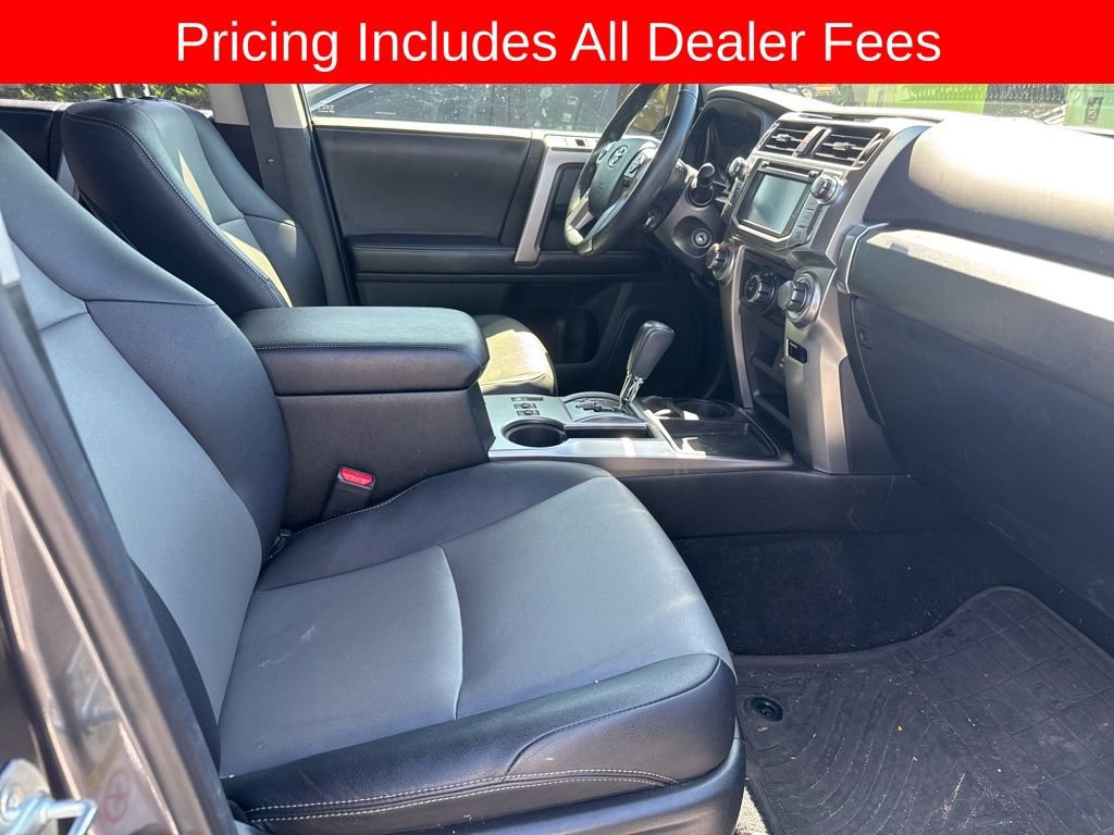 Used 2016 Toyota 4Runner SR5 Premium RWD image 15