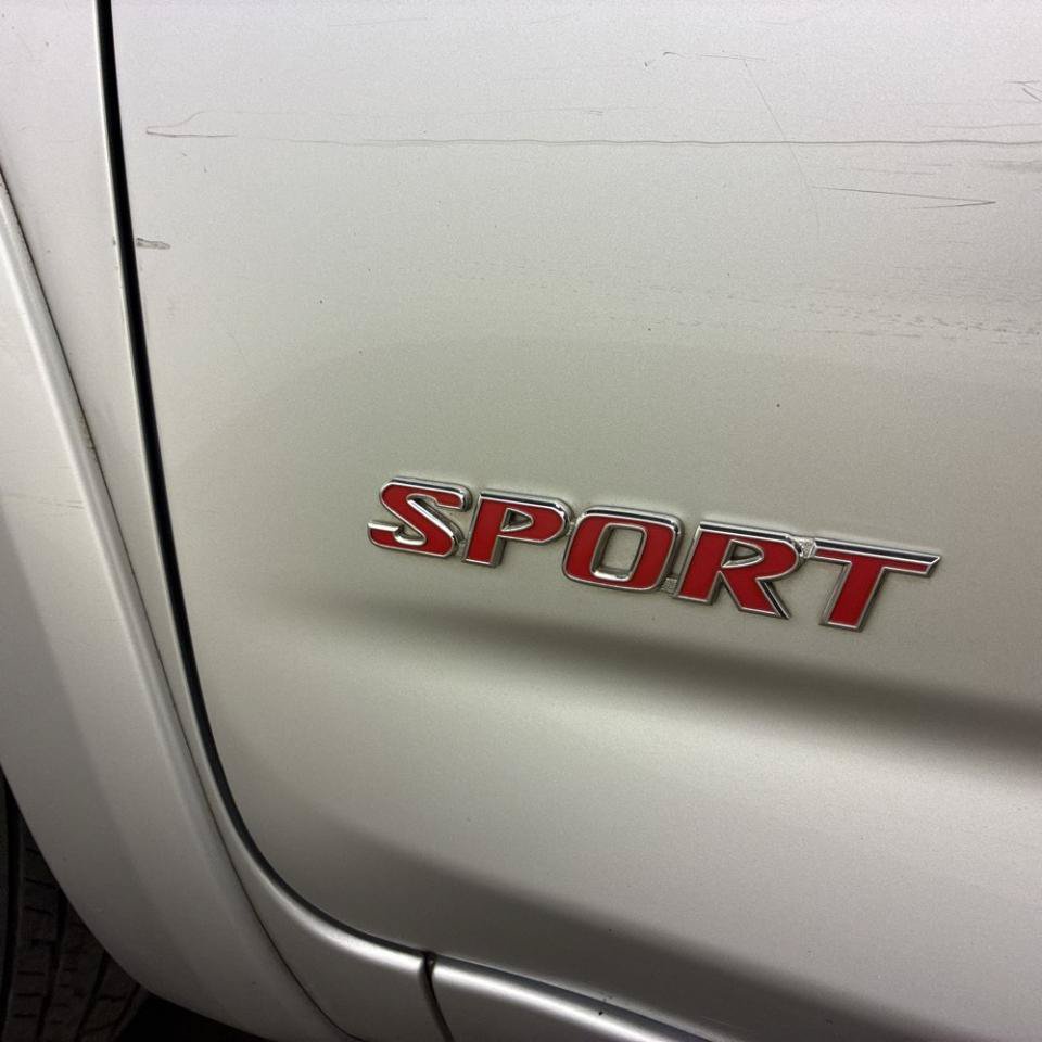 Used 2010 Toyota RAV4 Sport AWD/4WD image 23