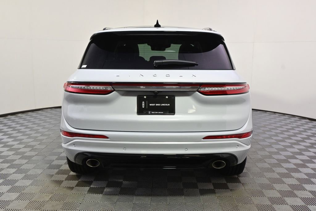 New 2026 Lincoln Corsair Reserve w/ Jet Appearance Package image 5
