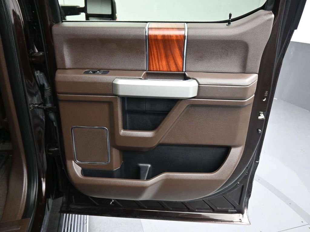 Used 2018 Ford F150 King Ranch w/ Equipment Group 601A Luxury image 45