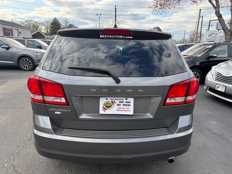 Used 2013 Dodge Journey SE image 7
