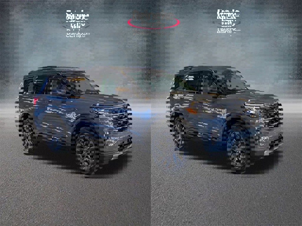 New 2026 Ford Explorer Active w/ Active Comfort Package image 3