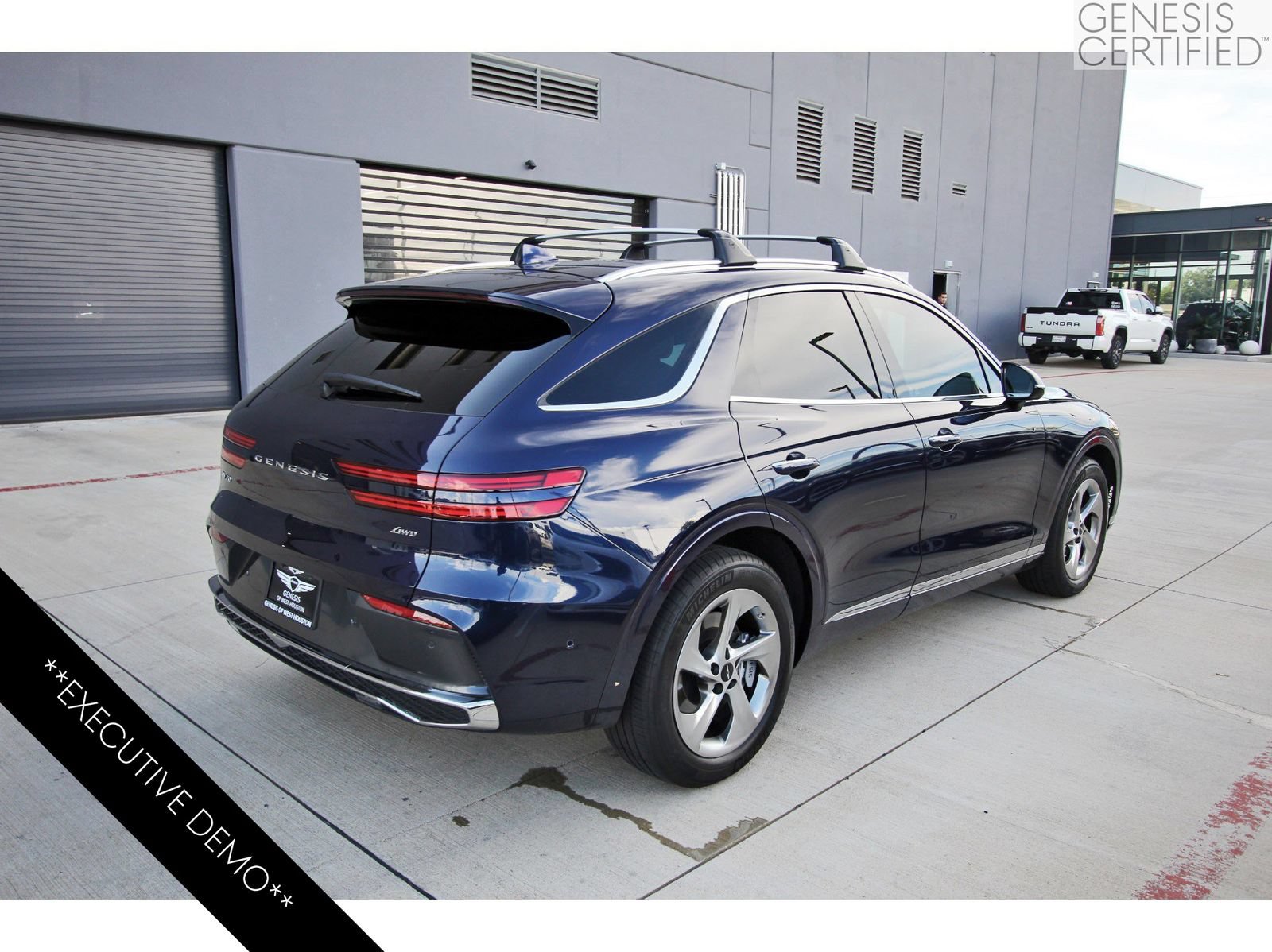 Used 2026 Genesis GV70 2.5T Advanced AWD/4WD image 9