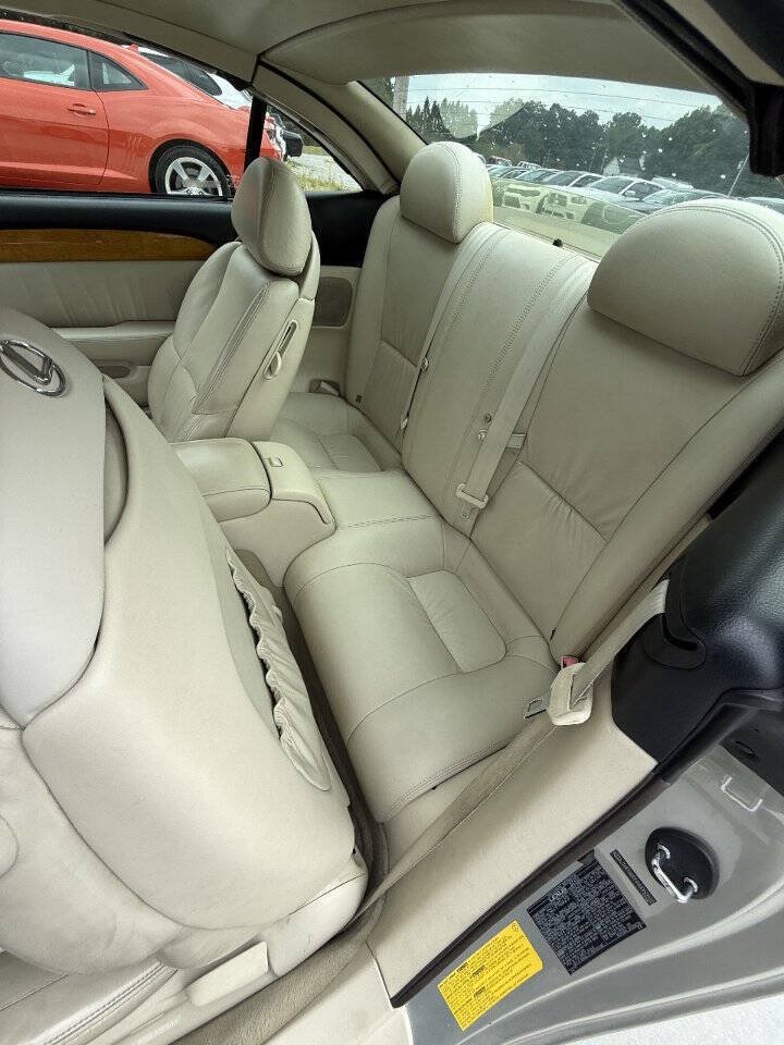 Used 2004 Lexus SC 430 Convertible RWD image 14