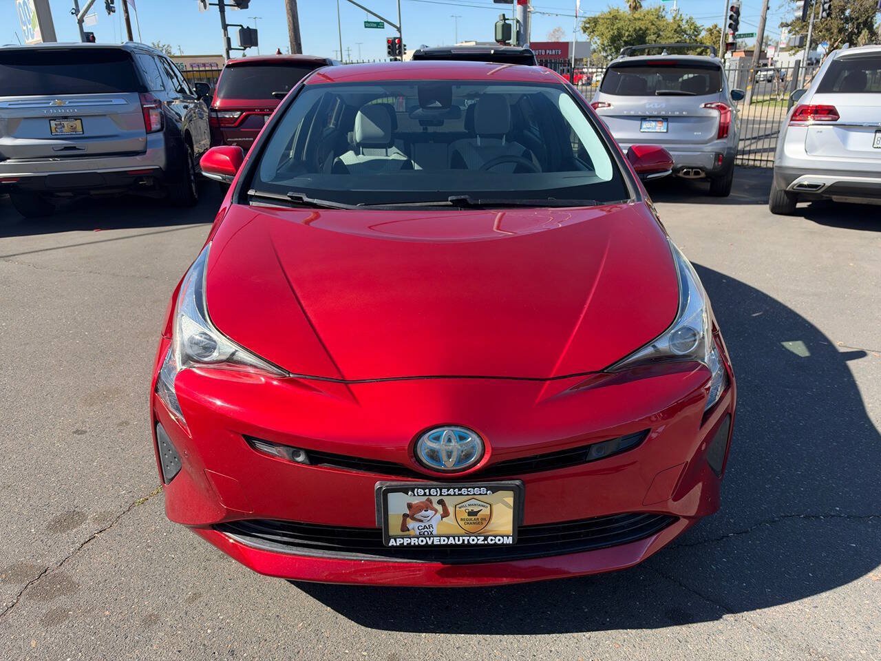 Used 2017 Toyota Prius Two w/ Prius Two Safety Plus Package FWD image 3