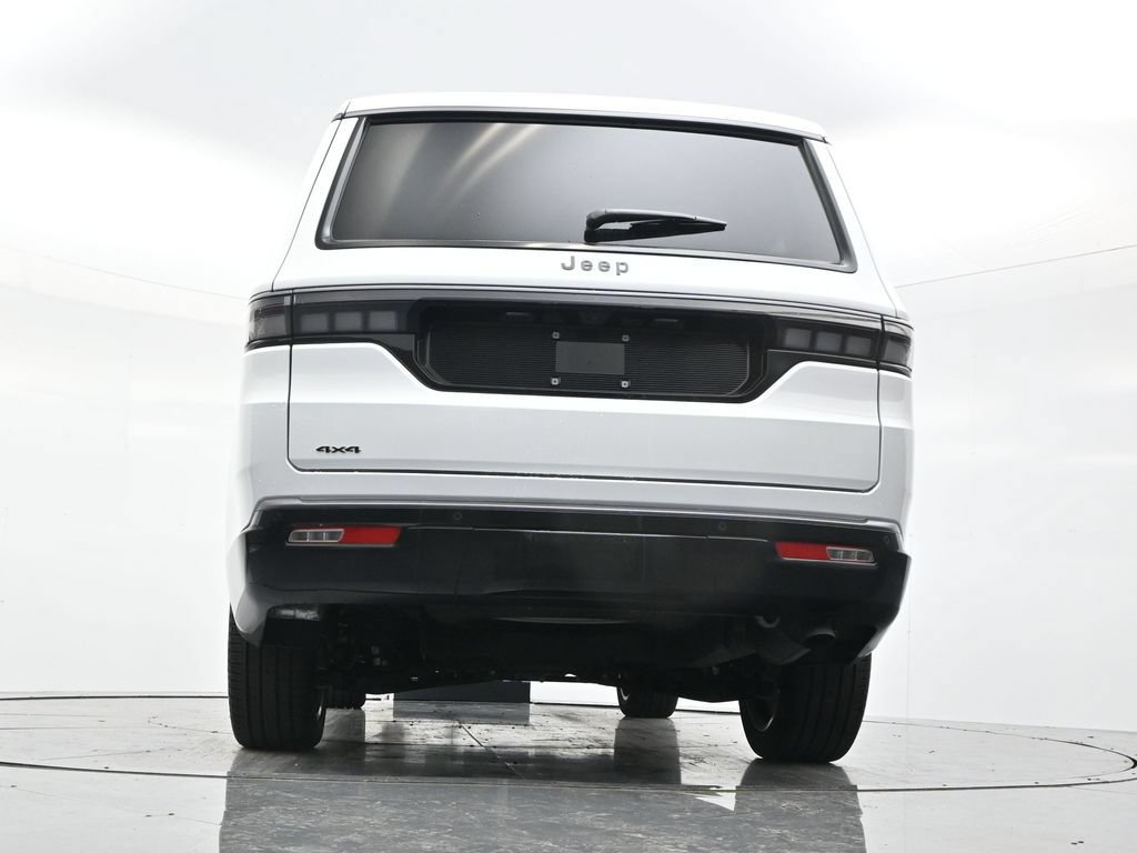 Used 2026 Jeep Grand Wagoneer Limited AWD/4WD image 52