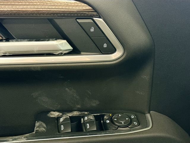 New 2026 Chevrolet Silverado 1500 RST w/ Dark Appearance Package image 22