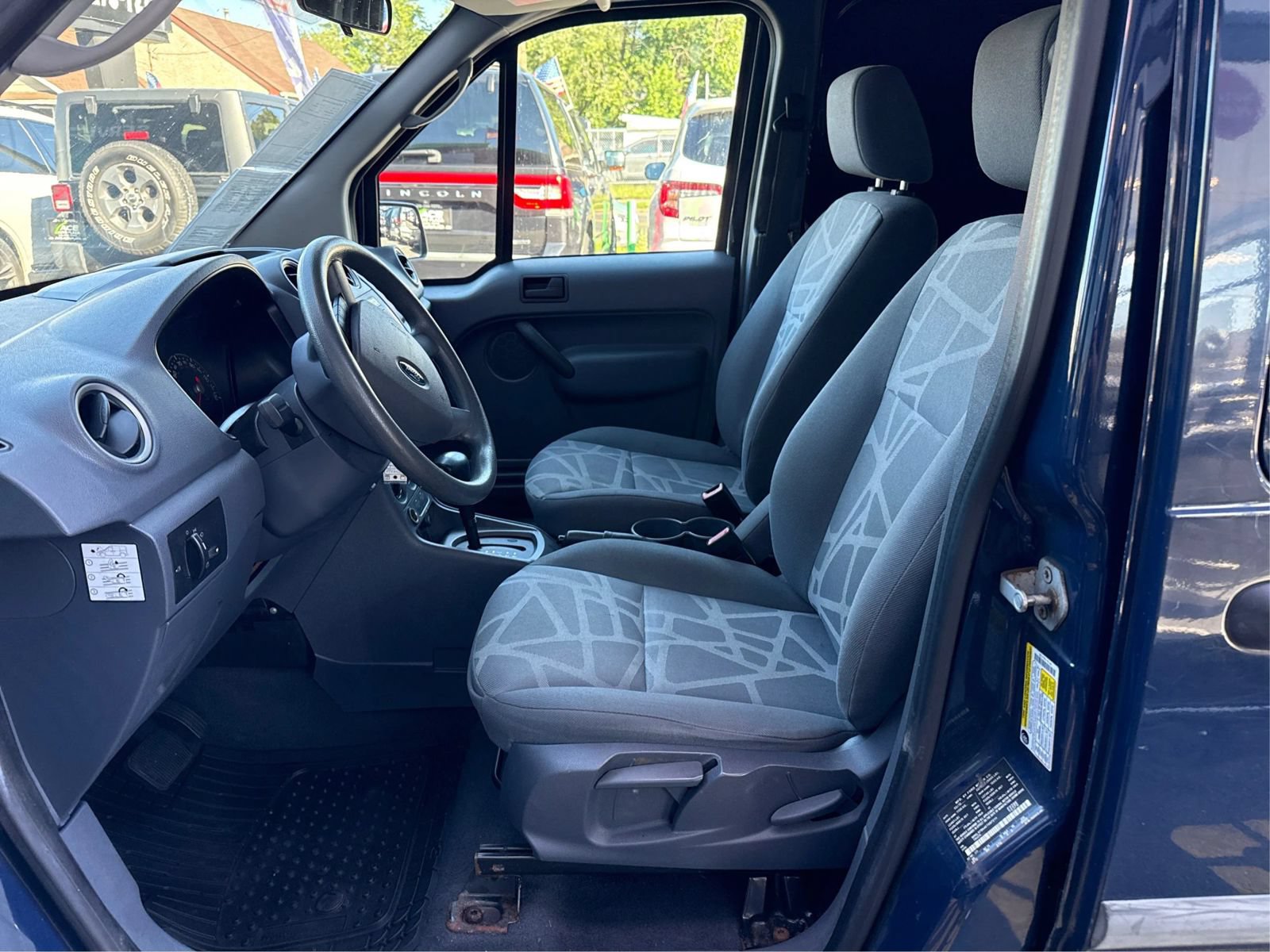 Used 2012 Ford Transit Connect XLT FWD image 9