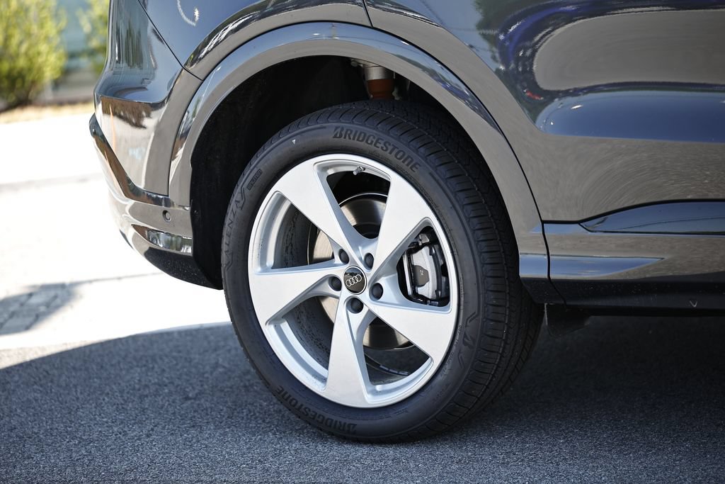 New 2026 Audi Q5 Premium AWD/4WD image 6