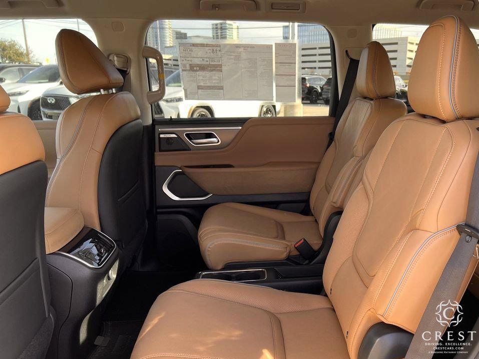 Used 2026 INFINITI QX80 Luxe w/ Cargo Package RWD image 27