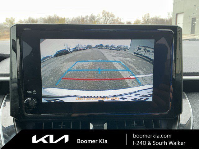 Used 2024 Toyota Corolla LE image 25