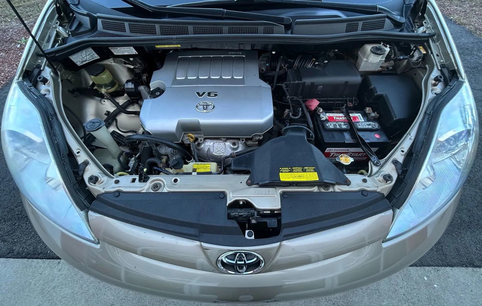 Used 2009 Toyota Sienna LE image 20