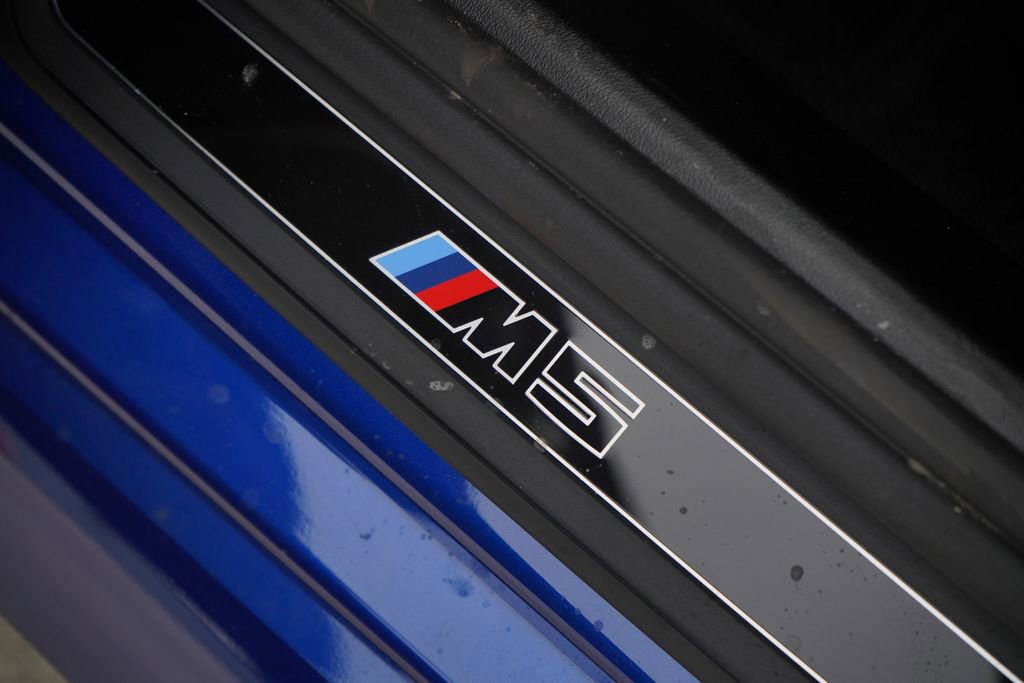 New 2026 BMW M5 w/ Executive Package image 13