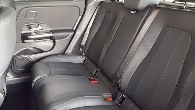 Used 2026 Mercedes-Benz GLA 250 4MATIC image 30