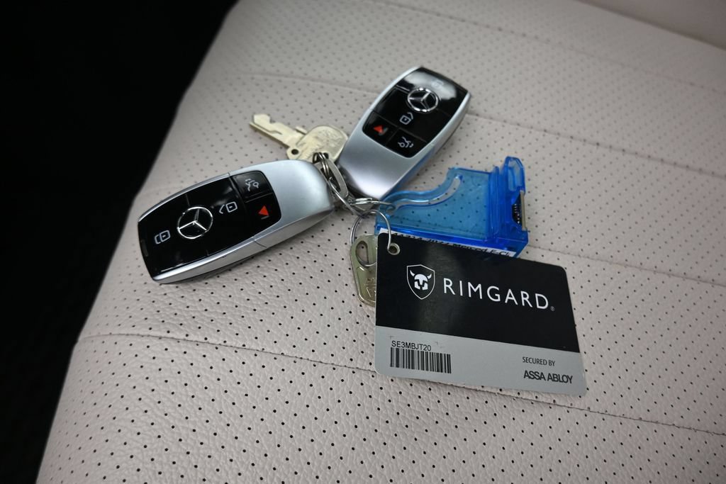 Used 2022 Mercedes-Benz E 350 Sedan w/ AMG Line Exterior image 56