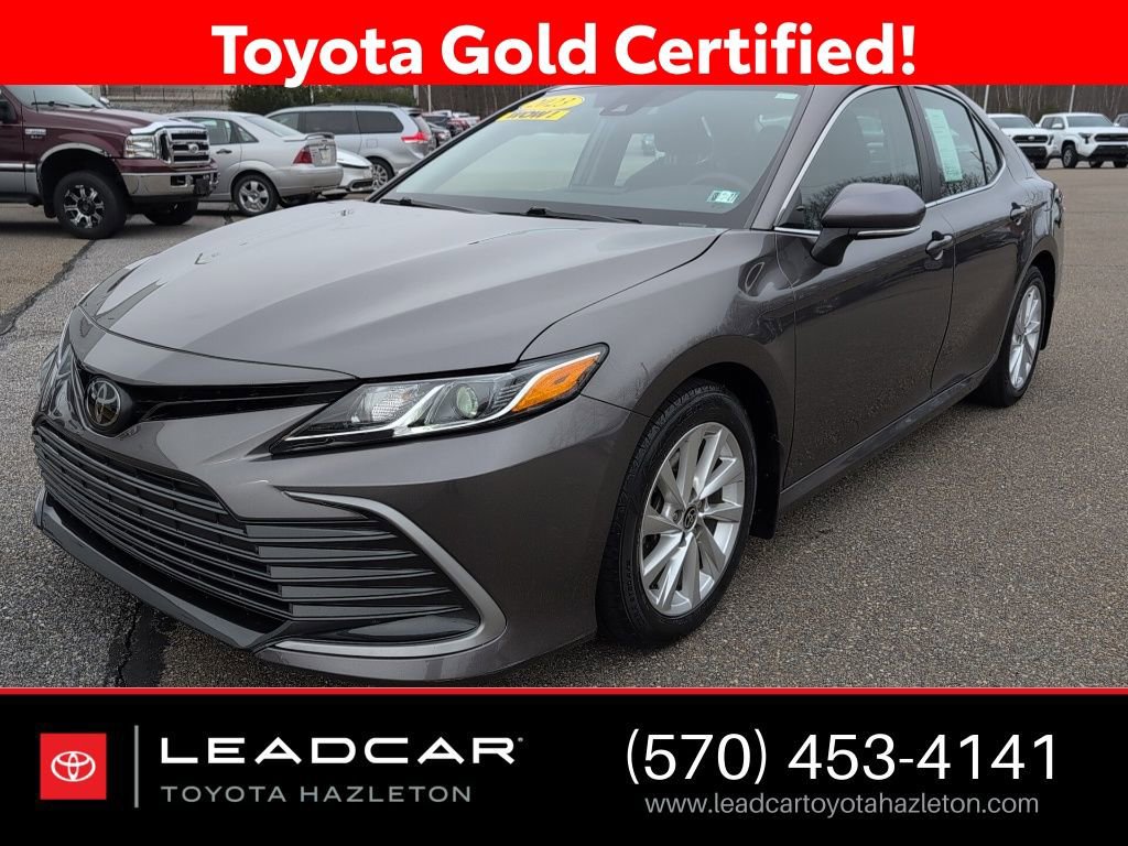 Certified 2023 Toyota Camry LE image 1